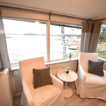 Chalet Pieni Merenrantamokki 38m² *