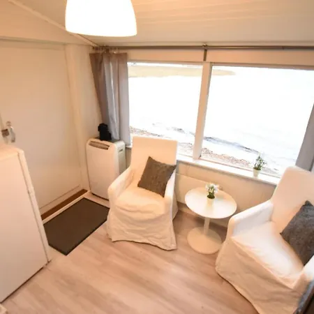 Chalet Pieni Merenrantamokki 38m² *