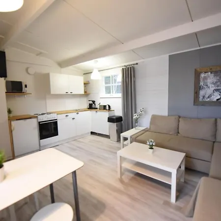 Pieni Merenrantamokki 38m²
